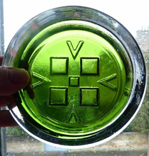 Load image into Gallery viewer, Vintage WEDGWOOD Case Moulded Glass Bowl. Designed by Ronald Stennett-Willson
