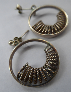 Early Scottish ORTAK Silver Earrings by MALCOLM GRAY for Silvercraft. Original Box. Hallmarked 1975
