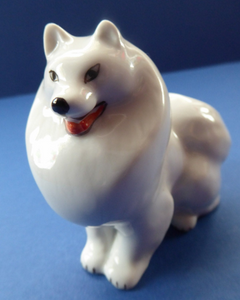 Cute & Rarer Vintage USSR Lomonosov Figurine. Little White Spitz or Samoyed Dog