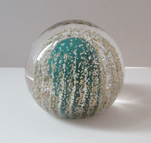 Load image into Gallery viewer, SCOTTISH PAPERWEIGHT. Vintage 1960s Strathearn Sea Urchin Paperweight with Original Paper Label
