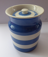 Load image into Gallery viewer, Vintage Cornishware TG Green Storage Jar: Mid Century. Larger Size. 6 3/4 inches height
