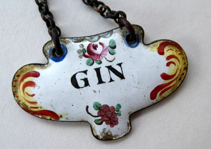 ANTIQUE Enamel GIN Decanter or Bottle Label. 19th Century, probably Bilston or Samson, Paris