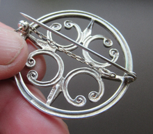 Load image into Gallery viewer, Scottish Ola Gorie Silver Brooch 1980s
