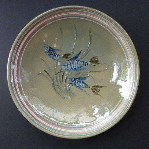 STUDIO POTTERY: Stunning Large Charger with Fish Design by Reginald A. Lewis (1899 - 1990)