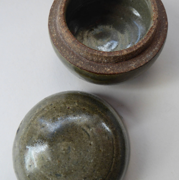 STUDIO POTTERY: Jason Wason by Cute Little Lidded Pot with 1970s Impressed St Ives Marks & Wason Stamp