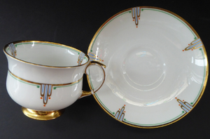 Early PARAGON Bone China ART NOUVEAU Pattern Trio:  Tea Cup & Saucer, plus side plate. Beautiful and Rare