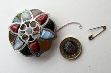 Load image into Gallery viewer, SCOTTISH VICTORIAN SILVER &amp; Agate Hardstone Brooch
