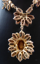 Load image into Gallery viewer, 1950s Vintage Hollywood Style Diamante Faux Sapphire Necklace
