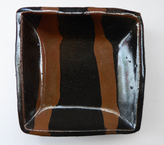 Janet Leach (1918-1997) Small Square Stoneware STUDIO POTTERY Dish with Tenmoku Glaze