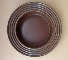 Load image into Gallery viewer, ARABIA POTTERY, Finland. 1960s Rustic RUSKA Fruit Bowl. Designed by Ulla Procope. Larger Size. Diameter 10 1/4 inches
