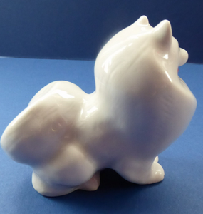 Cute & Rarer Vintage USSR Lomonosov Figurine. Little White Spitz or Samoyed Dog