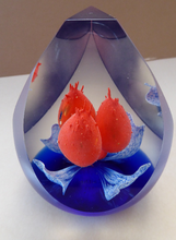 Load image into Gallery viewer, 1997 Caithness Paperweight by Neil Allan. Los Tres Amigos
