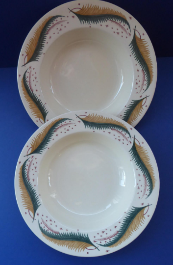 1950s Vintage Susie Cooper Pottery BRACKEN PATTERN Shallow Soup Bowls. KESTREL shape. 9 inches