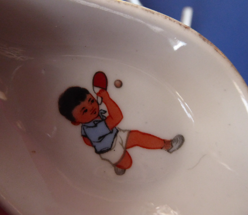 Four Vintage Chinese Porcelain Spoons Table Tennis Image