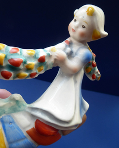 1950s Nursery Wall Plaque Dutch Boy and Girl Carrying Garland of Tulips