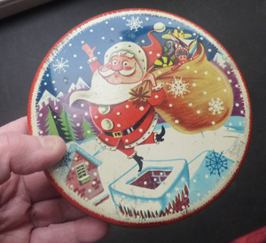 Cute Little Vintage 1960s SANTA CLAUS Christmas Holland's Toffee Tin
