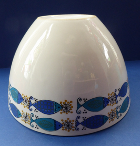 1960s NORWEGIAN CLUPEA (Herring) Design. RARE Large Serving Bowl. Figgjo Flint, Turi Design 