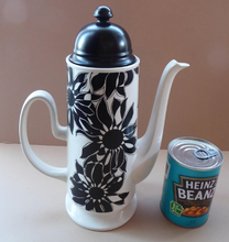 Load image into Gallery viewer, Funky 1960s JAVA Flower Power Tall Coffee Pot. Oslo Shape by Carlton Ware
