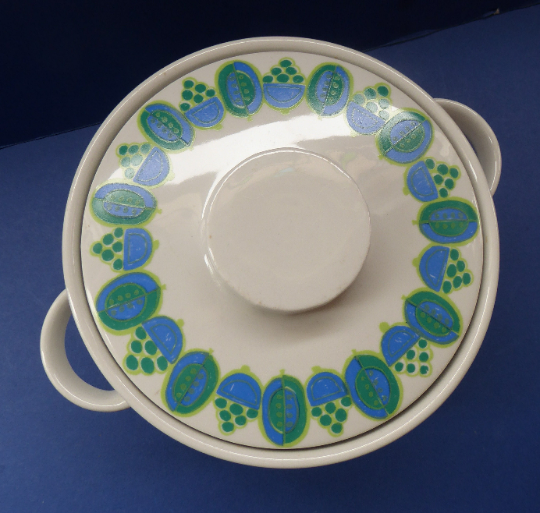 Rarer Granada Pattern: Vintage Norwegian FIGGJO FLINT Cassrole Dish with Minimalist Decoration of Blue & Green Polka Dots