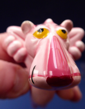 Load image into Gallery viewer, Cute Vintage Ceramic PINK PANTHER Figurine Knife Rest by UAC Geoffrey. Made in Japan, 1980s

