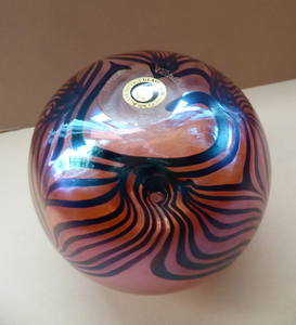 1980s John Ditchfield Unique Piece Iridescent Glass Vase with Art Nouveau Zebra Trails. Signed