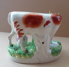 Load image into Gallery viewer, Genuine ANTIQUE STAFFORDSHIRE Figurine. Woman / Milkmaid with Large Cow by a Stream; 1880s
