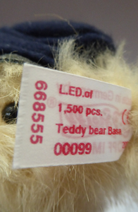 STEIFF BEAR. Limited Edition Miniature Sailor / BASA Bear White Ribbon