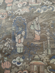 Unusual Vintage Fold Out Concertina Hand Bag - with Silver Exterior Decorated with Little Chinese Figures; 1940s