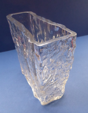 Load image into Gallery viewer, Iittala Pinus Style Vase. 1970s Vintage Tall Oblong Clear Glass Bark Vase

