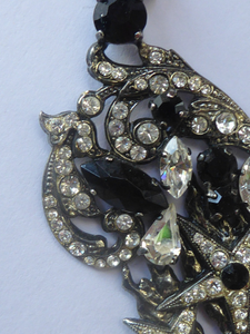 DESIGNER JEWELLERY. 1980s Vintage FLOTTY Bijoux Necklace - with oodles of diamante and cut black glass stones