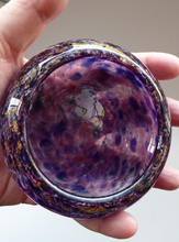 Load image into Gallery viewer, Pretty SCOTTISH MONART GLASS Shallow Pin Dish. Mottled Lilac and Purple Glass with Gold Aventurine &amp; Customary Raised Pontil Mark
