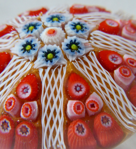Vintage Scottish Strathearn Paperweight