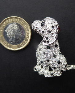 Swarovski brooch uk deals