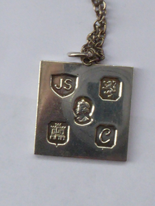 1970s Vintage Jack Spencer Sterling Silver Ingot Pendant & Chain. Edinburgh Hallmark for the Silver Jubilee