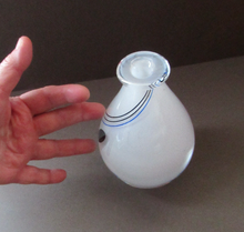 Load image into Gallery viewer, Koda Boda Vase by Tinback
