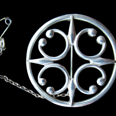 Scottish Ola Gorie Silver Brooch 1980s