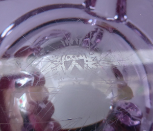 Chunky Crystale de SEVRES Alexandrite Neomydium Bowl - with Stars Decoration