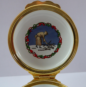 1990 Halcyon Days Enamels Christmas Box. Good King Wenceslas. Excellent Vintage Condition