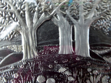 Load image into Gallery viewer, Kosta Boda Style Clear Glass Plate with Trees
