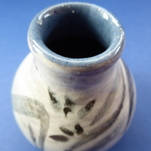Load image into Gallery viewer, SCOTTISH STUDIO POTTERY Vase by KENNETH ANNAT for Bemersyde Pottery
