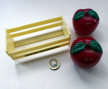 Load image into Gallery viewer, KITSCH 1960s Plastic Red Apples in a Basket Plastic Salt and Pepper Set
