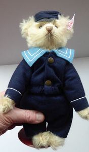 STEIFF BEAR. Limited Edition Miniature Sailor / BASA Bear