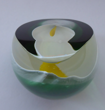 Load image into Gallery viewer, Scottish Caithness Glass Paperweight: Calla Lily by Gordon Hendry
