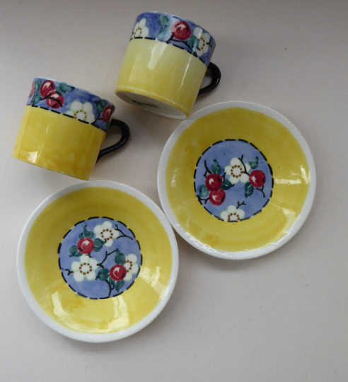 SCOTTISH POTTERY. Sweet Little 1930s BOUGH Pottery Pair of Cups and Saucers