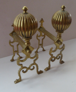 Aesthetic Movement Brass Fire Dogs or Antique Andirons with Large Ribbed Balls Finials