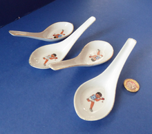 Load image into Gallery viewer, Four Vintage Chinese Porcelain Spoons Table Tennis Image
