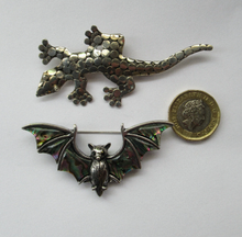 Load image into Gallery viewer, Silver Lizard Brooch.  White Metal Bat Brooch
