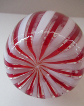 Load image into Gallery viewer, Fratelli Toso A Canne Miniature Glass Vase 1950s
