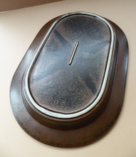 Load image into Gallery viewer, ARABIA POTTERY, Finland. 1960s Rarer RUSKA Oval Serving Platter or Large Shallow Bowl. Designed by Ulla Procope
