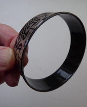 Load image into Gallery viewer, AUSTRIAN ENAMEL Bangle for Wiener Emailmanufaktur. Art Nouveau Design by Michaela Frey
